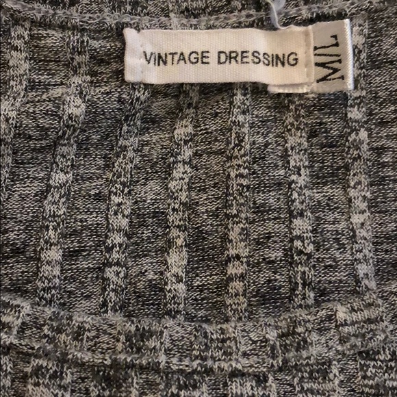 Gray Halter Crop Top - Picture 3 of 3